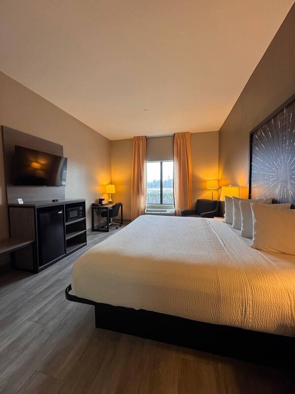 Individually furnished, desk, laptop workspace, blackout curtains