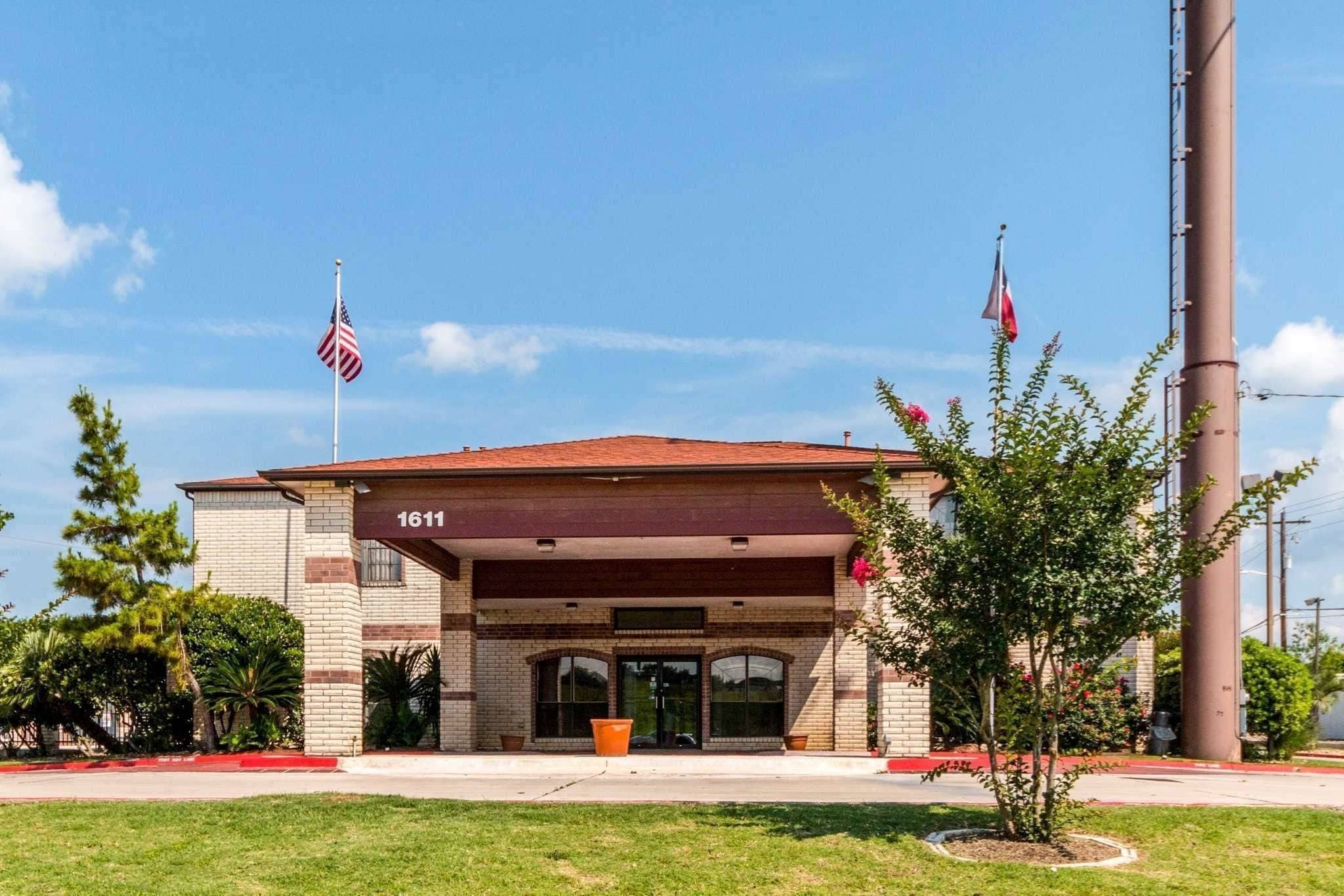 Photo - Quality Inn University near Downtown