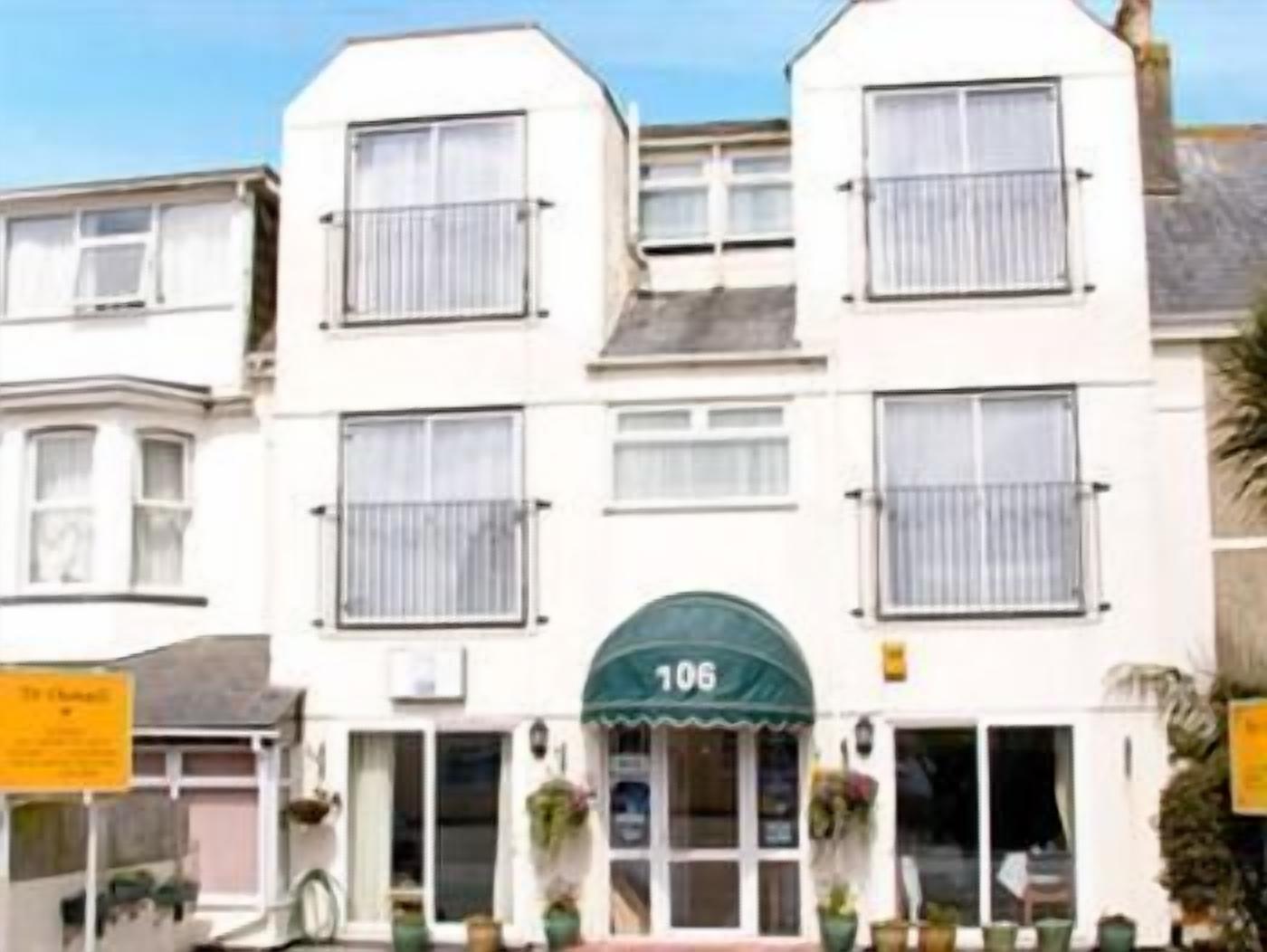 Esterni. Tir Chonaill Guest House