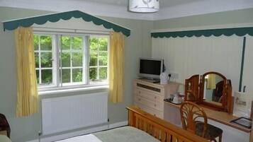 Double Room Single Use, Ensuite