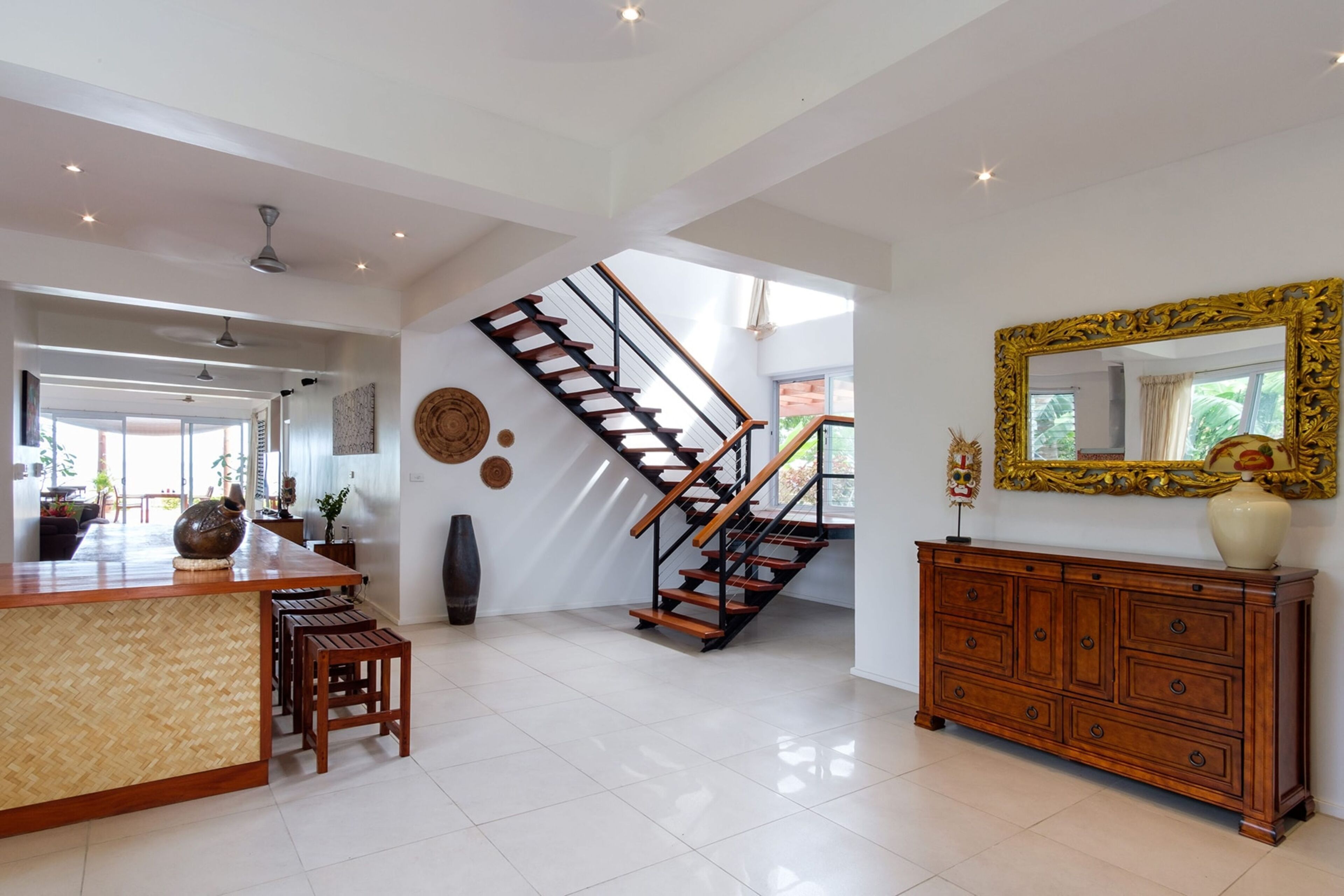 grand nalamu villa | living area