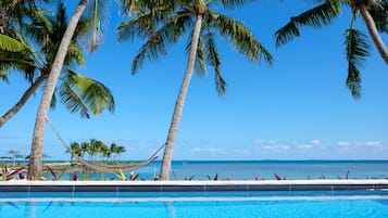 2 Bedroom Beachfront Villa | View from room
