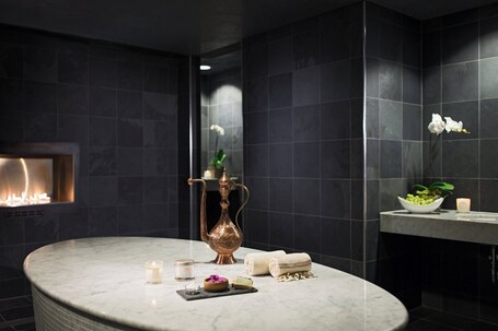 JW Marriott Chicago - Image 1