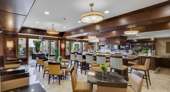 Desayuno buffet incluido todos los días