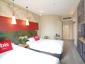 In-room safe, blackout drapes, soundproofing, free WiFi