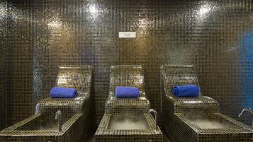 Couples treatment rooms, sauna, hot tub, steam room, body treatments