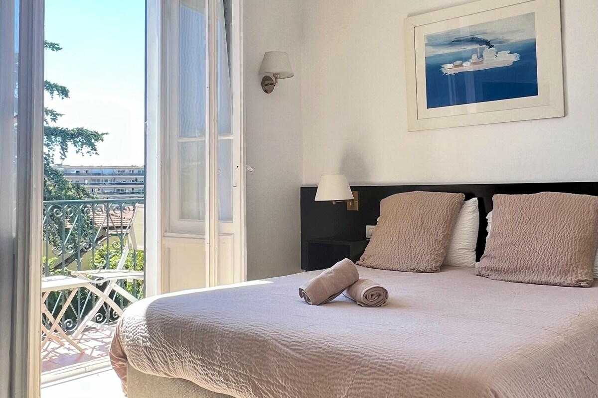 Standard Double Room, Balcony | In-room safe, desk, blackout curtains, free WiFi