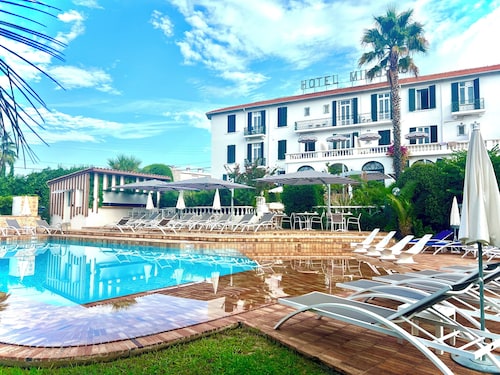 Hôtel des Mimosas