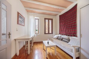 Suite, 1 Double Bed (1st floor, 2 adults)