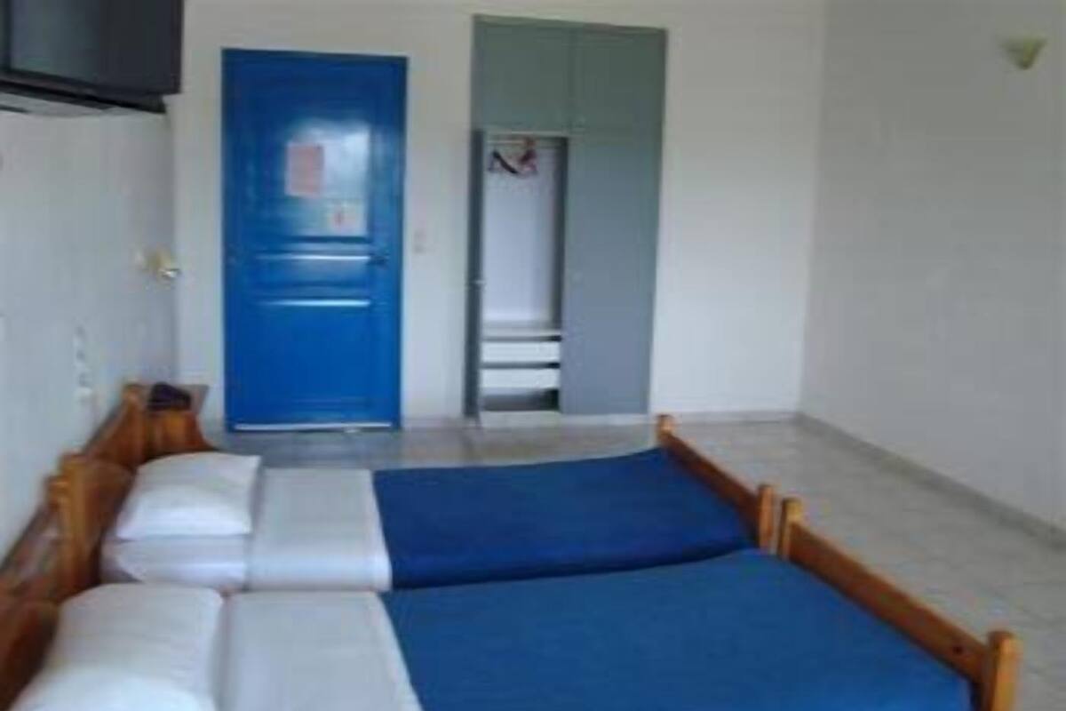 Studio, Sea View | In-room safe, WiFi (free), bed sheets