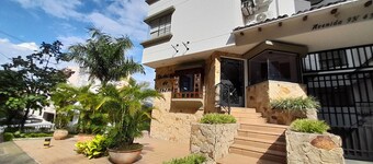 Travelers Apartamentos & Suites Castellón de Juanambú