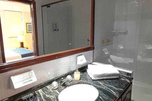 Junior Suite | Bathroom