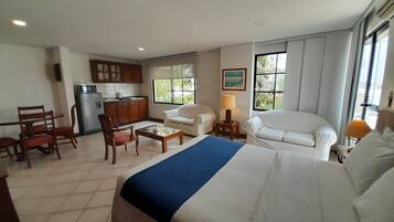 Suite Junior | 1 kamar tidur, seprai katun Mesir, dan seprai premium