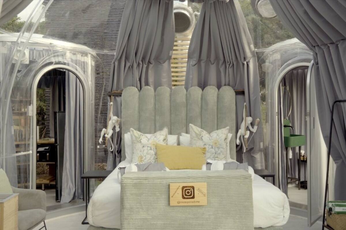 Honeymoon Tent
