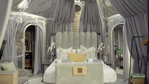 Honeymoon Tent | In-room safe, individually decorated, individually furnished - Thunzi Bush Lodge (Gqeberha (Port Elizabeth))