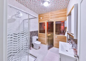Villa, 2 Bedrooms, Sauna, Garden View | Bathroom | Separate bathtub and shower, spring water bathtub, hair dryer, towels