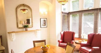 Wakefield Limes Lodge