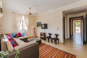 Living area - Auberge Dar Najmat (Mirleft)