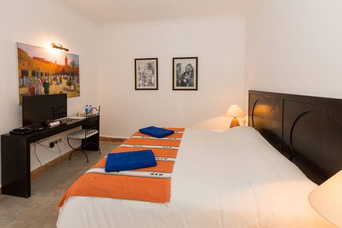 1 bedroom, premium bedding, pillowtop beds, in-room safe