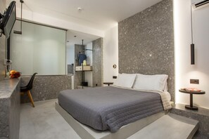 Escritorio, insonorización, cunas gratuitas y wifi gratis