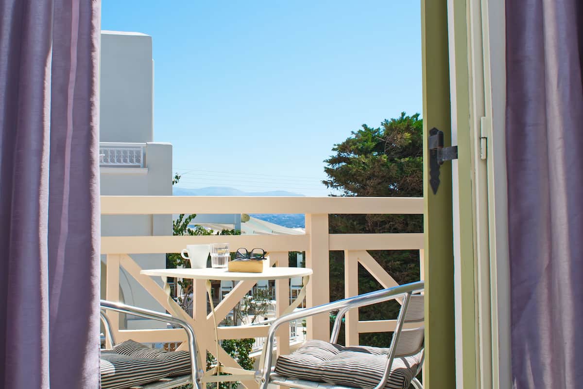 Camera familiare, 1 camera da letto | Minibar, insonorizzazione, ferro/asse da stiro, Wi-Fi gratuito