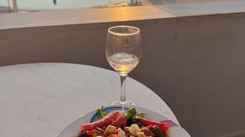 Estúdio, vista para a piscina | Terraço/pátio