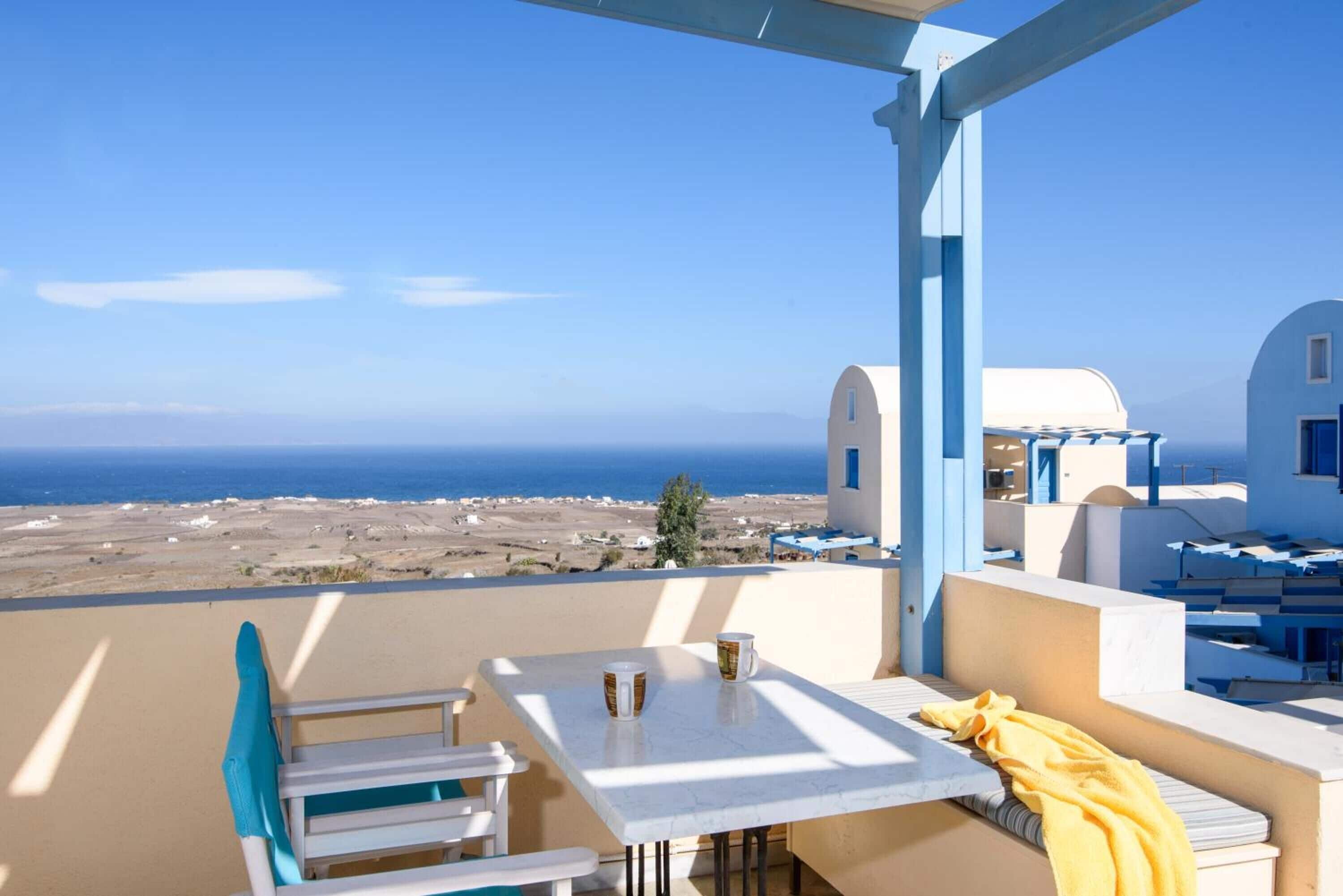 Studio, quang cảnh hồ bơi | Ban công