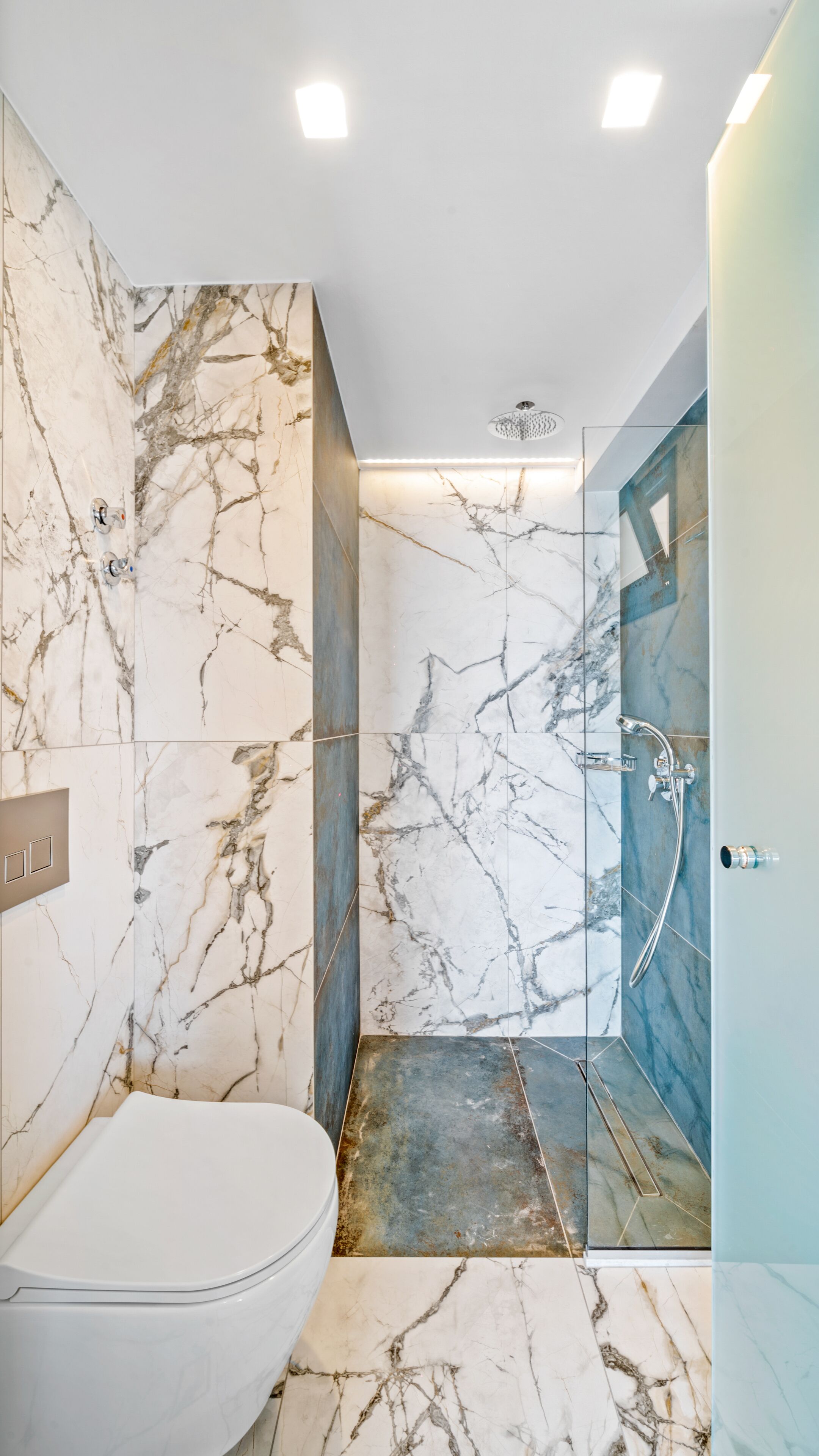 junior suite, 1 queen bed with sofa bed, hot tub, sea view | bathroom | shower, free toiletries, hair dryer, towels