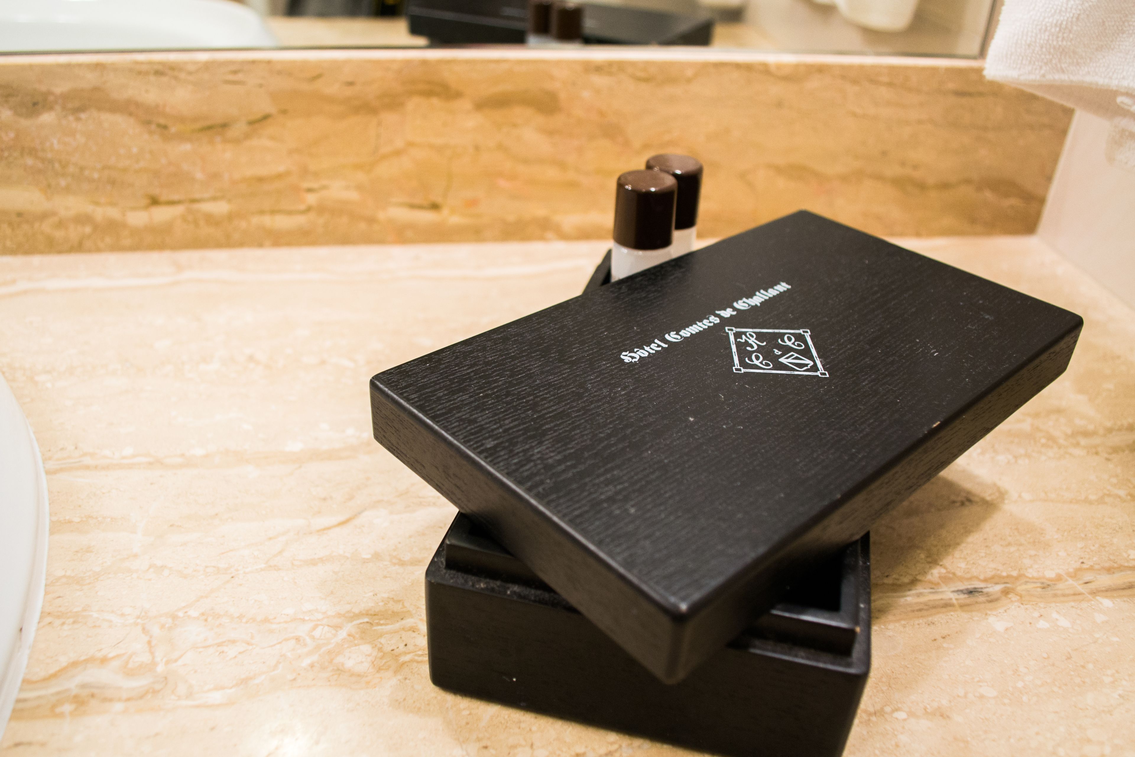 quadruple room | bathroom | shower, hair dryer, bidet, towels