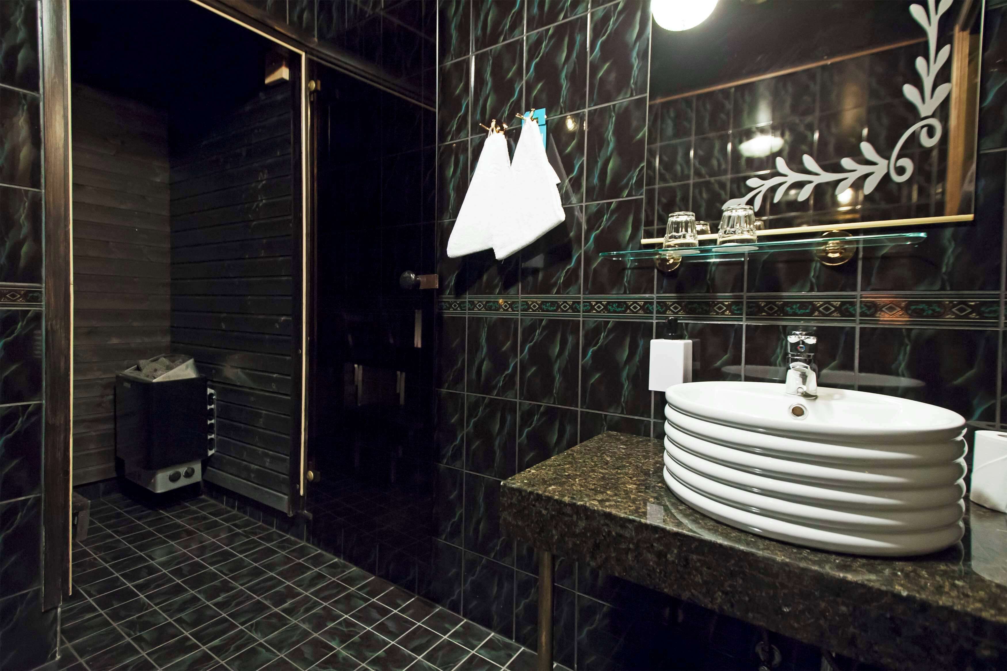 1 bedroom, minibar, in-room safe, desk