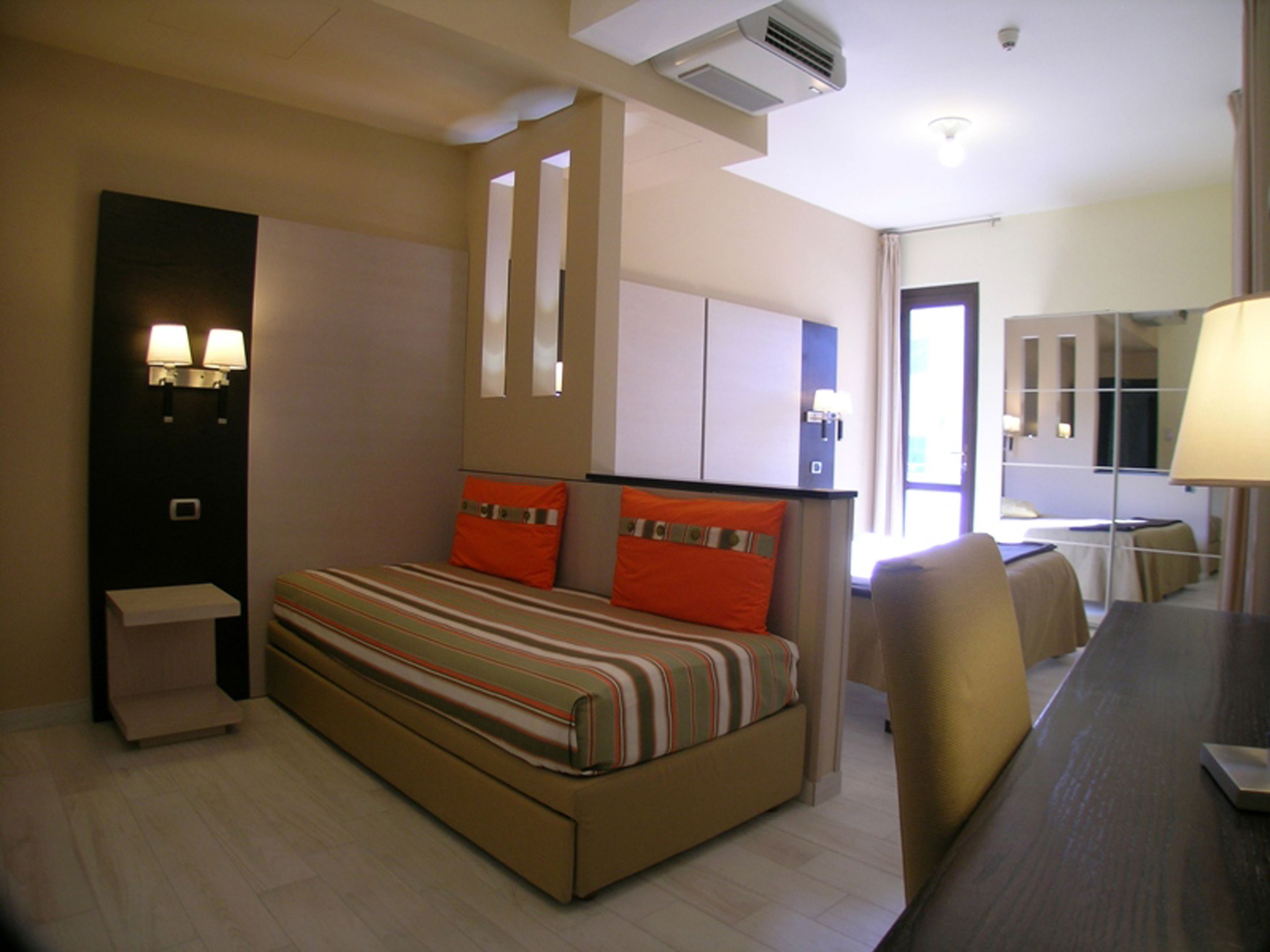 triple room | living area | 22-inch flat-screen tv with cable channels, tv