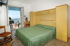 In-room safe, desk, free WiFi, bed sheets