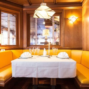 Lunch and dinner served, local and international cuisine - Hotel Splendid (Pinzolo)