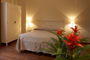 Minibar, in-room safe, soundproofing, cribs/infant beds