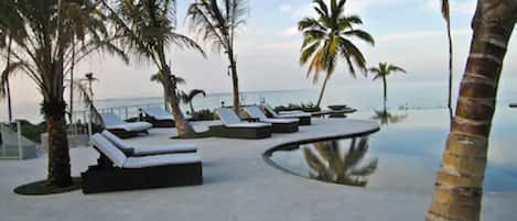 Outdoor pool, sun loungers