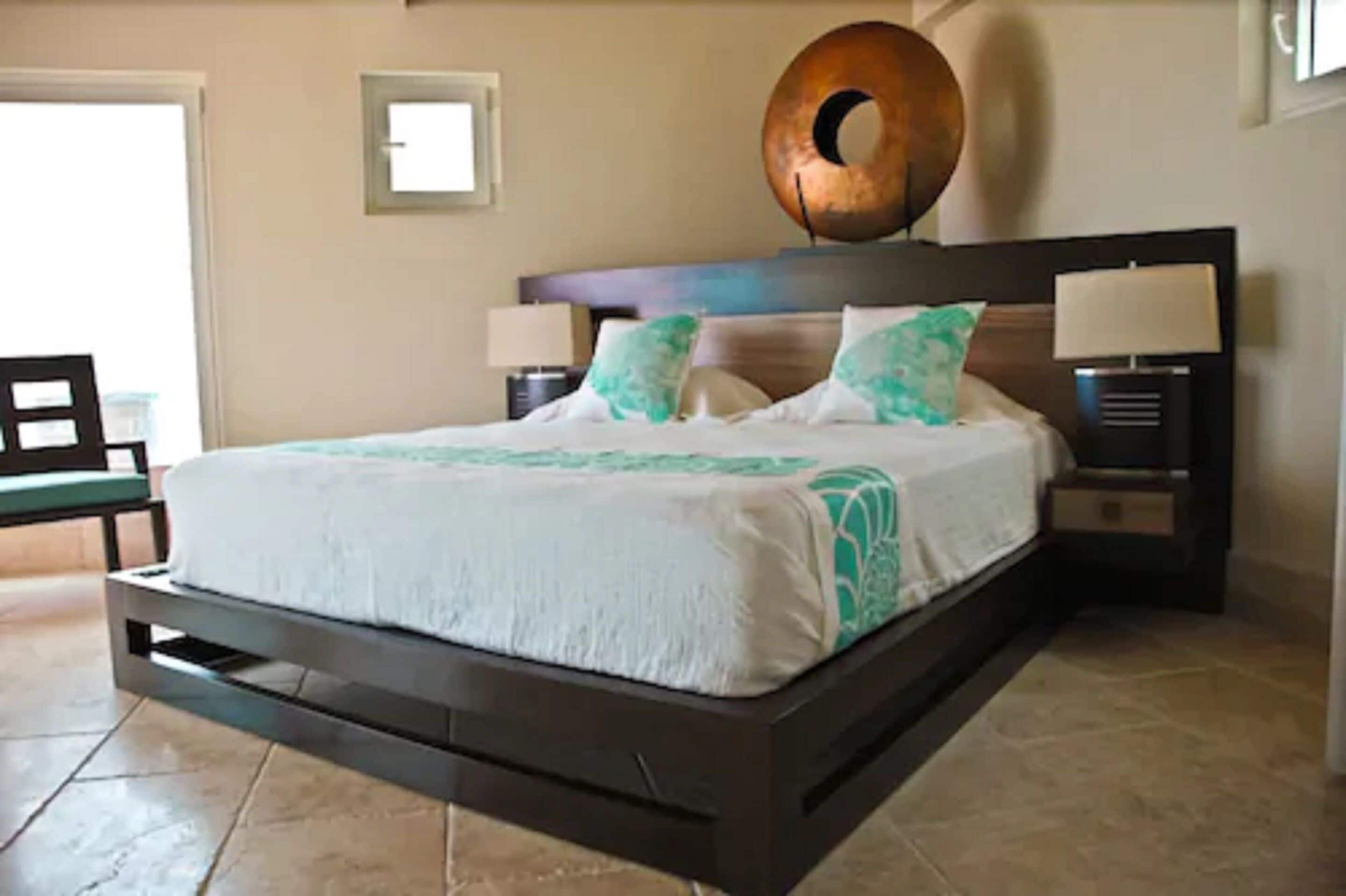 1 bedroom, in-room safe, desk, iron/ironing board