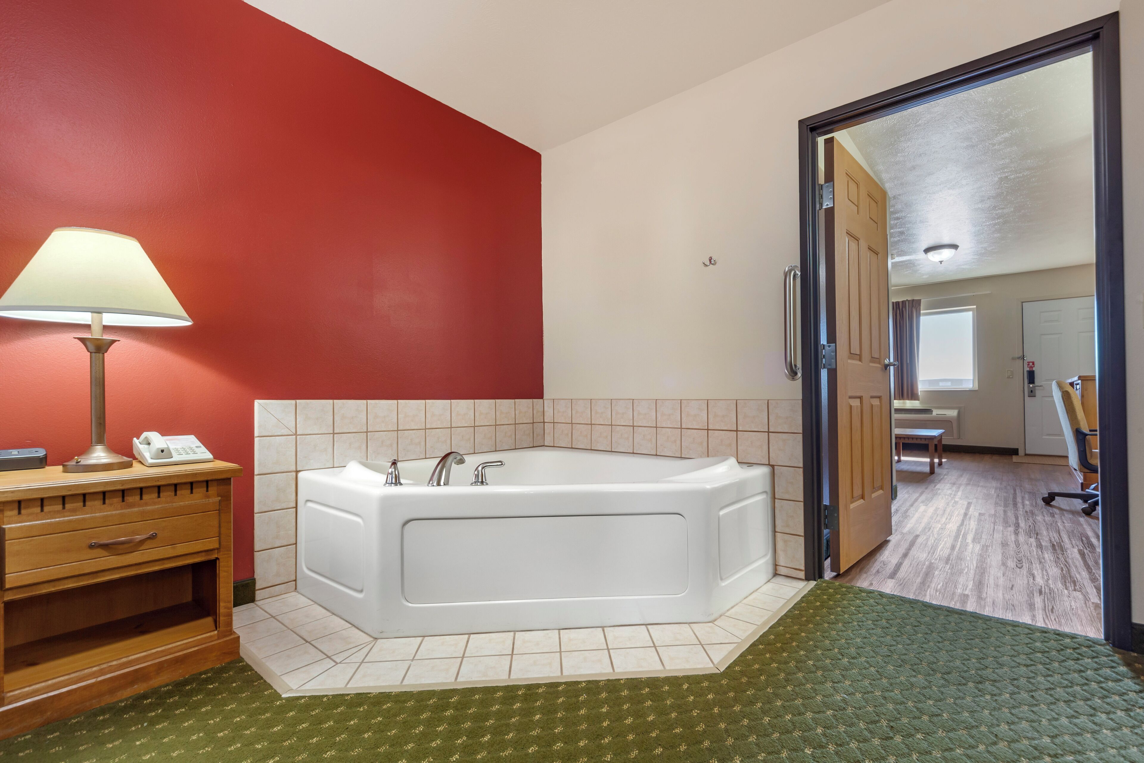 Svit - 1 sovrum | Skrivbord, arbetsyta för laptop, strykjärn/strykbräda och extrasängar