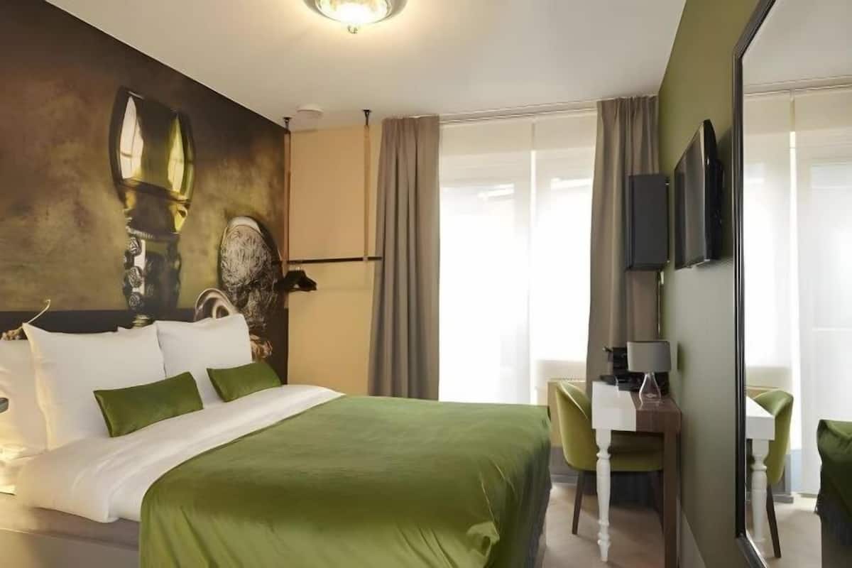 Premium bedding, pillow-top beds, free minibar items, in-room safe