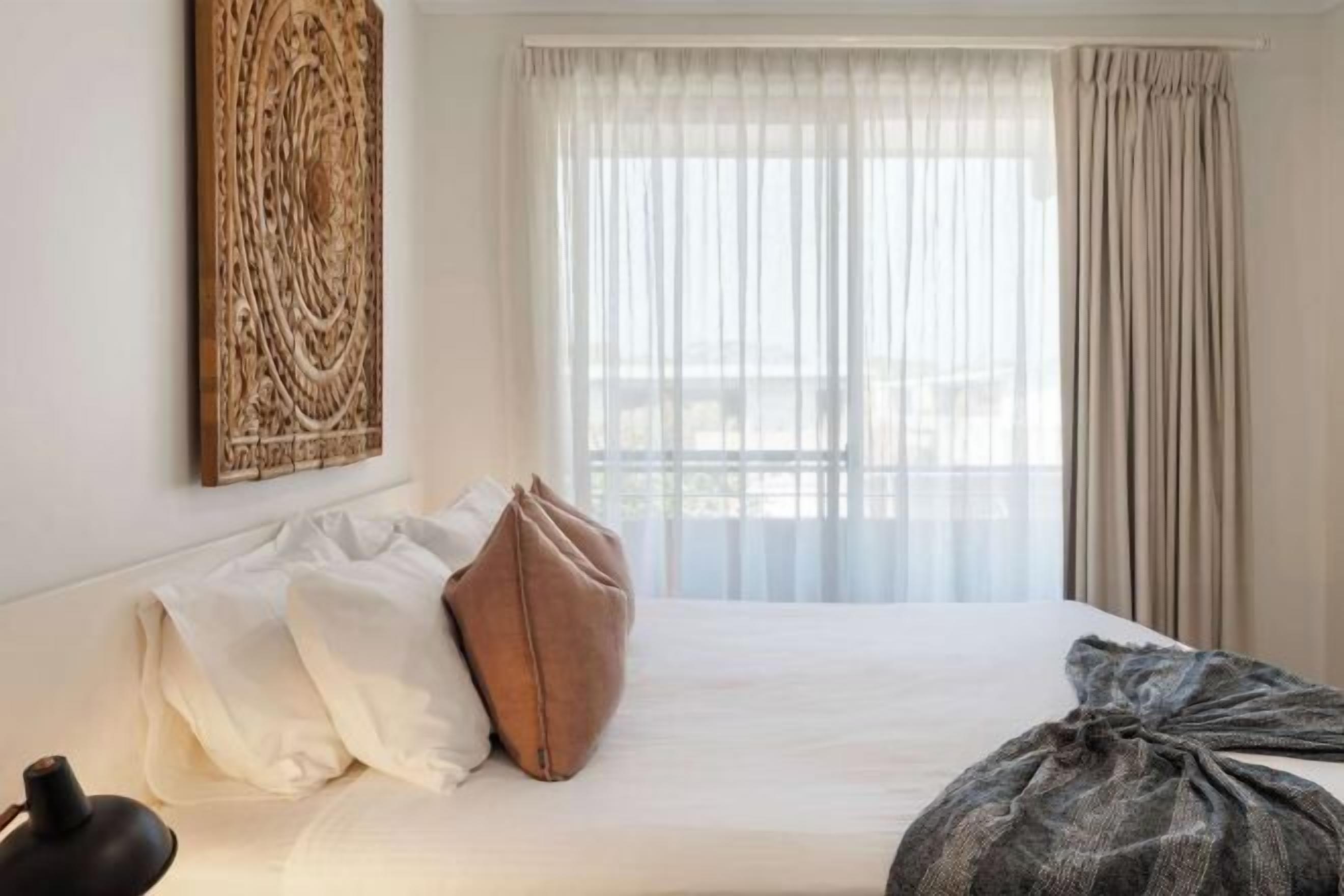 Minibar, in-room safe, desk, blackout curtains