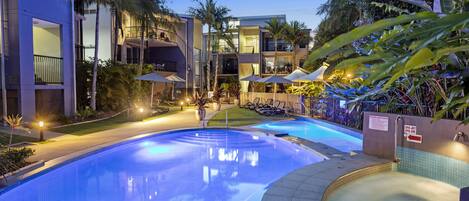 2 outdoor pools, pool umbrellas, pool loungers