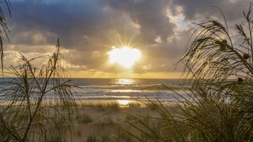 Vista para praia/oceano