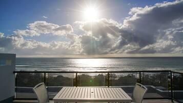 Beach/ocean view