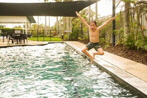 Utomhuspool