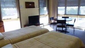 Iron/ironing board, alarm clocks - Hacienda Motel Geelong (Belmont)