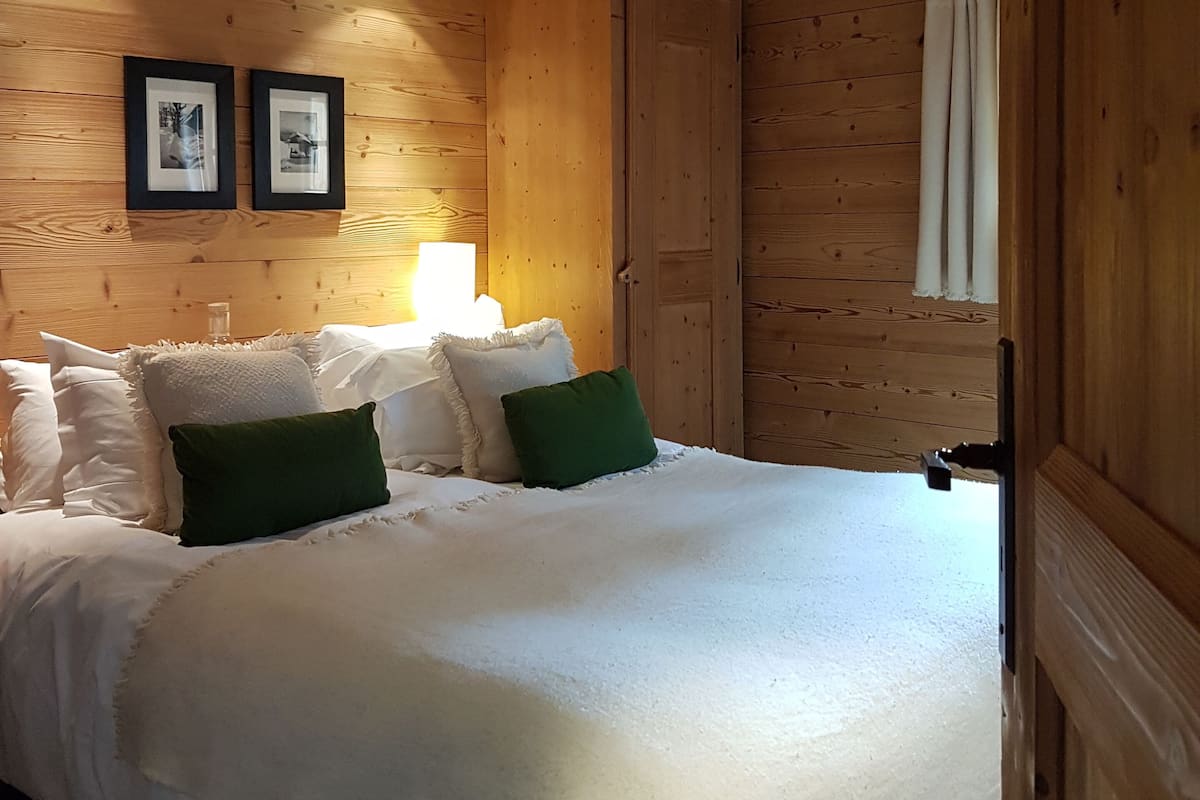 5 slaapkamers, een minibar, een kluis op de kamer