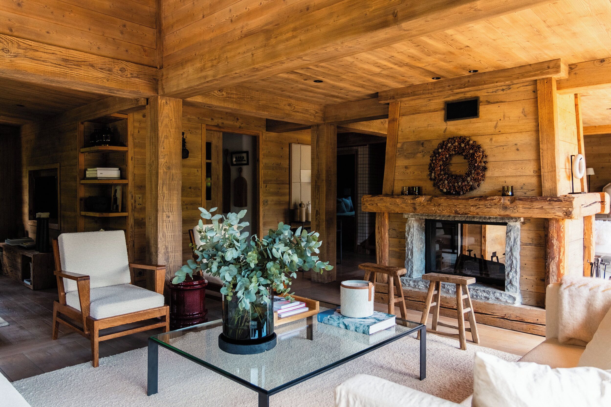 Donatien Chalet, 5 bedrooms Premium | Minibar, in-room safe, individually furnished, soundproofing