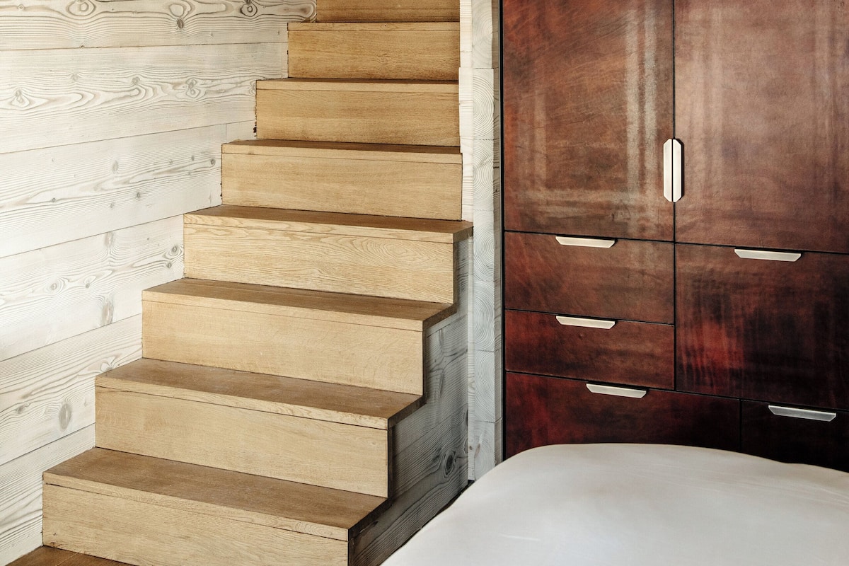 Chambre Prestige (mezzanine) | Minibar, in-room safe, soundproofing, iron/ironing board