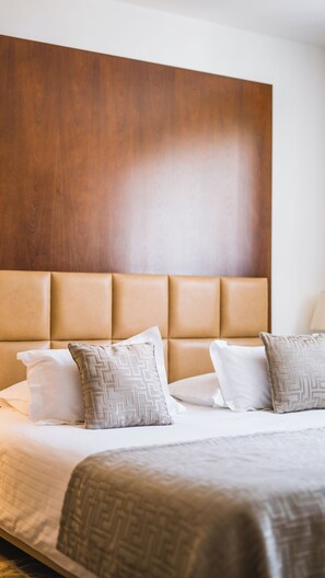 Egyptian cotton sheets, hypo-allergenic bedding, memory-foam beds