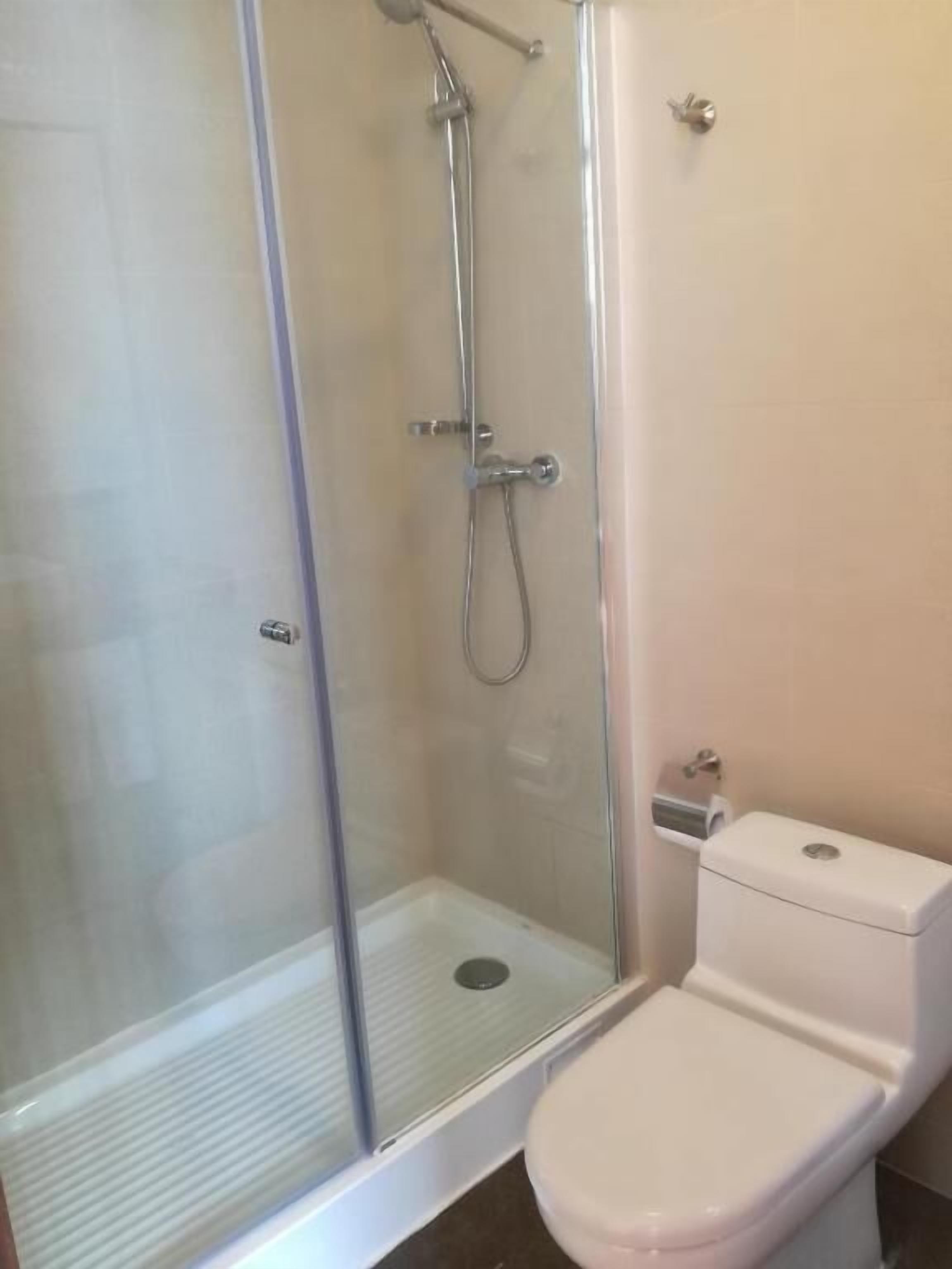 superior double room, lake view | bathroom | free toiletries, hair dryer, towels