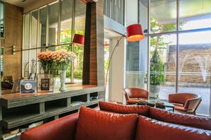 Lobby sitting area - Northgate Ratchayothin (Bangkok)